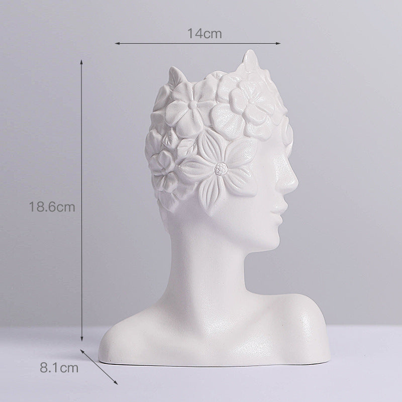 Creative Human-Shaped Ceramic Vase – Nordic Abstract Art Style