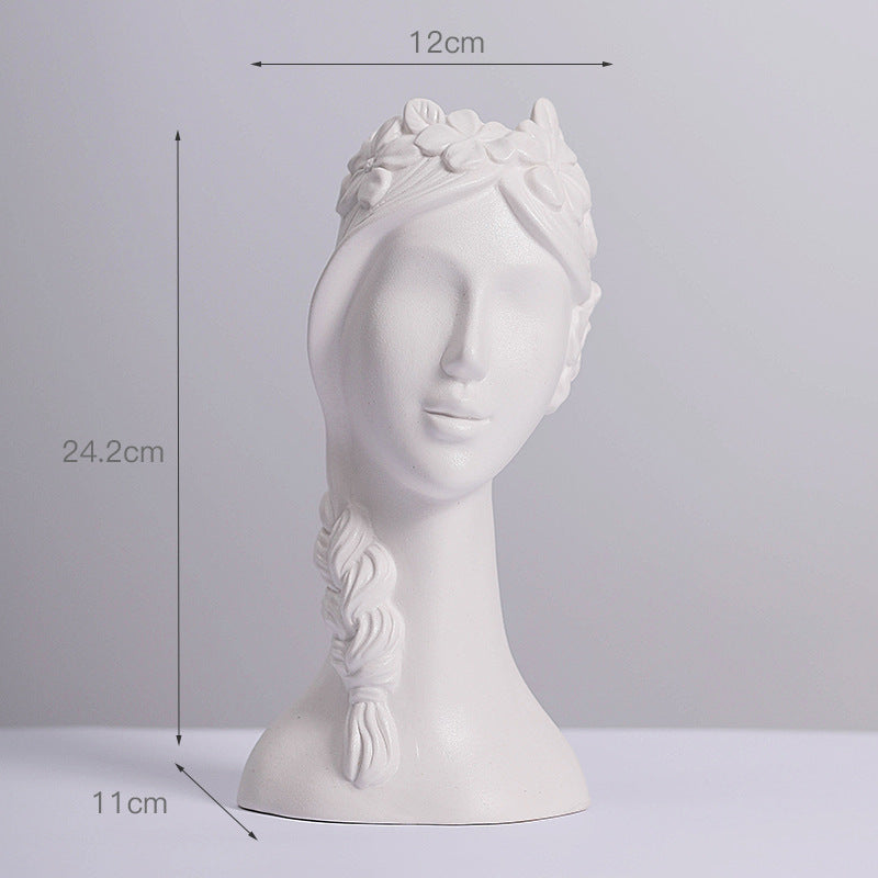 Creative Human-Shaped Ceramic Vase – Nordic Abstract Art Style