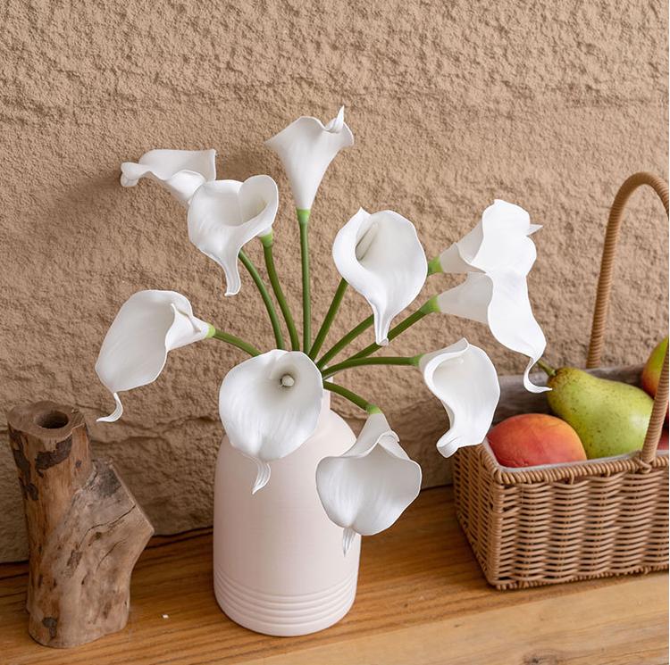 Artificial mini calla lily