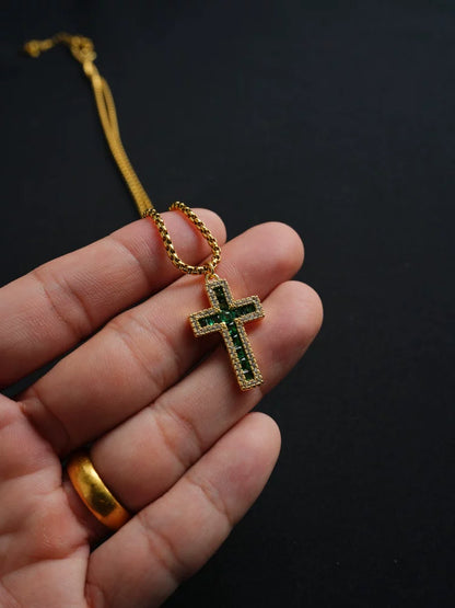 1sman Series – Original Gold Cross Emerald Inlaid Pendant Necklace